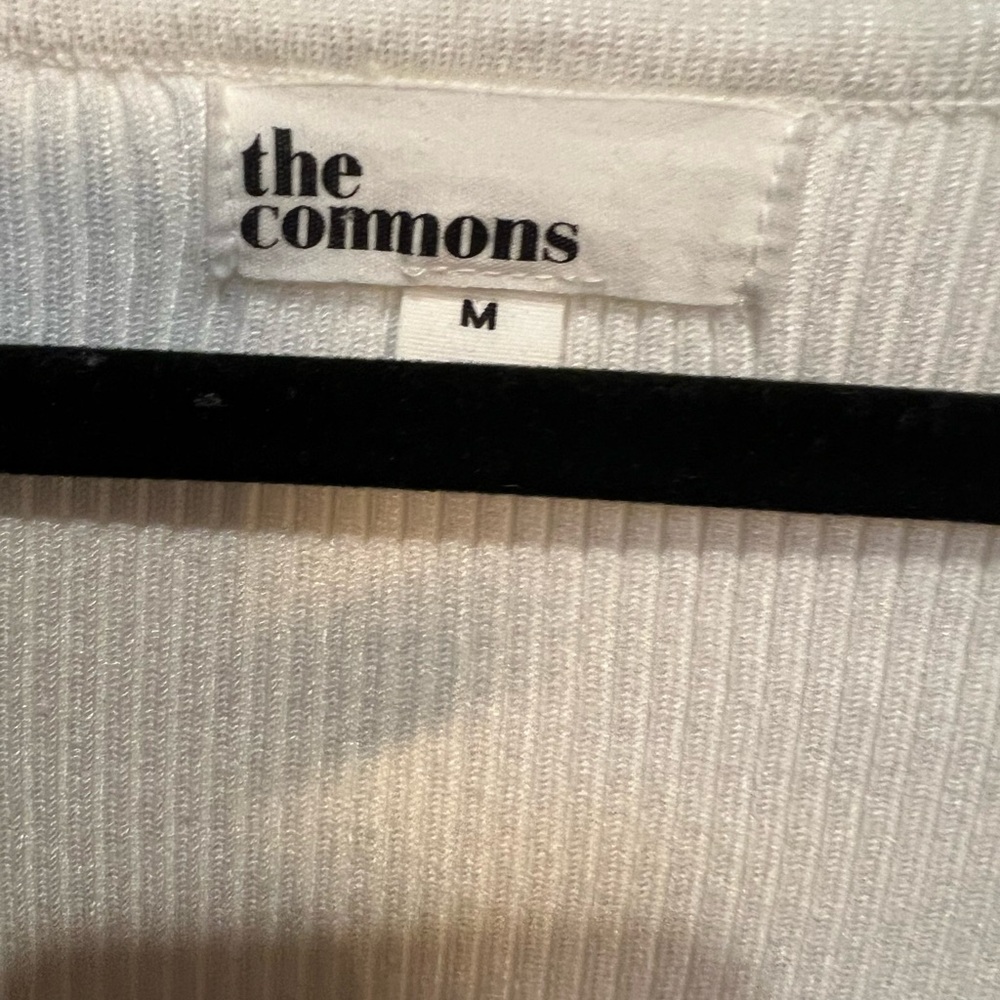 The Commons White Ribbed Top - Picture 3 of 3